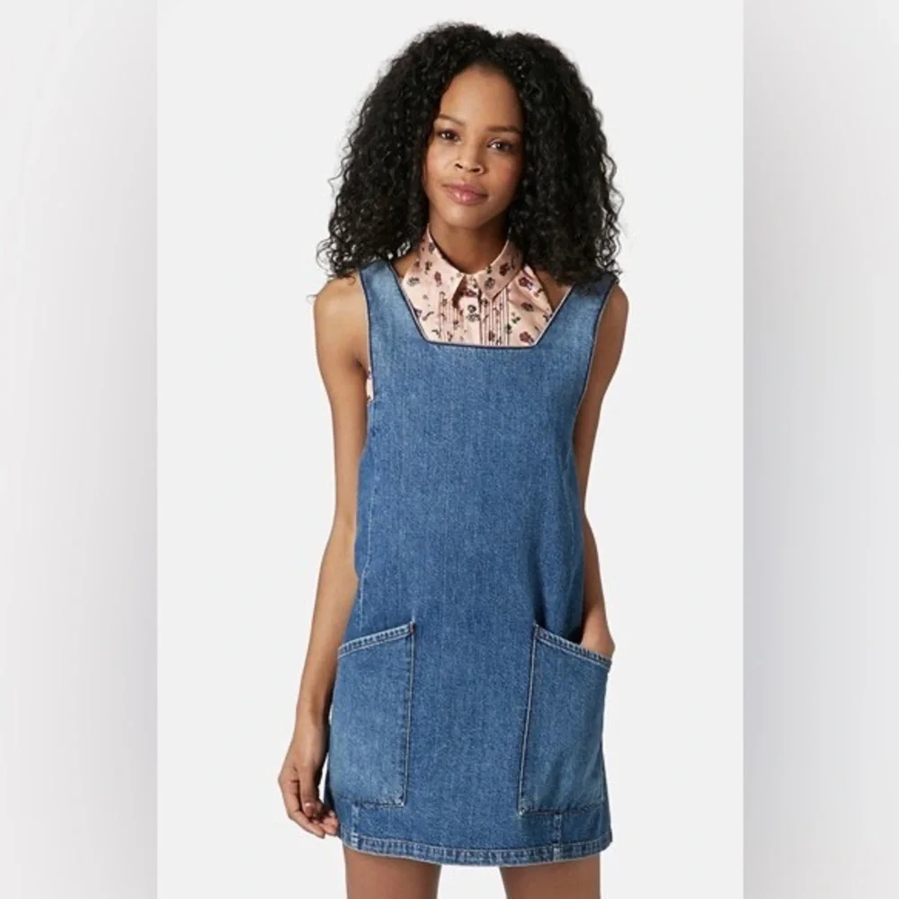 Topshop Moto denim pinafore dress petite size 2 - Picture 3 of 9